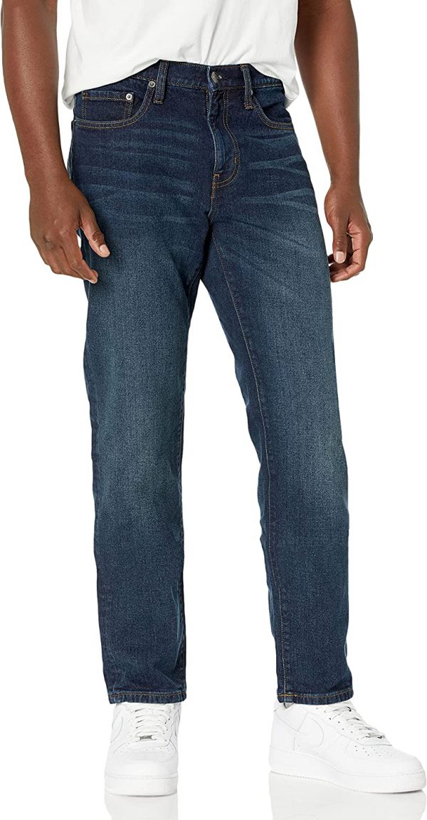 Men's Straight-Fit Stretch Jean
